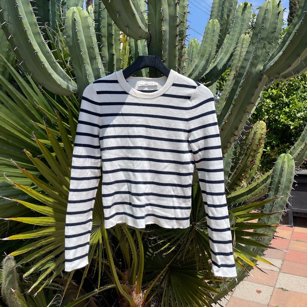 Abercrombie & Fitch Seamless Long Sleeve Tee